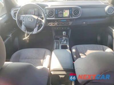 Zdjęcie 8 z 11 samochodu: 2016 TOYOTA TACOMA TRD SPORT VIN:3TMCZ5AN0GM017138 - miniatura