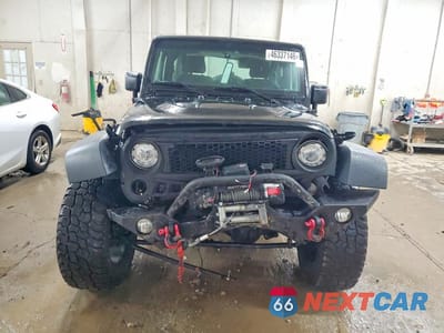 Piąte zdjęcie samochodu w środku: 2018 JEEP WRANGLER SPORT VIN:1C4AJWAG4JL868857 - miniatura