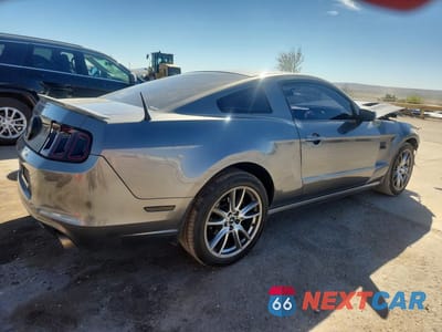 Trzecie zdjęcie samochodu z tyłu: 2014 FORD MUSTANG GT VIN:1ZVBP8CF0E5246900 - miniatura