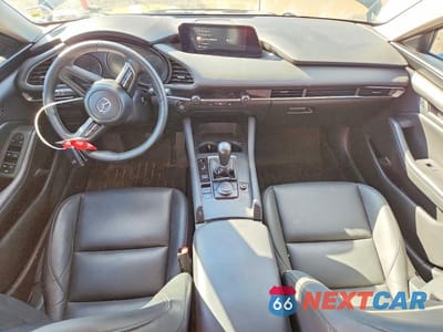 Zdjęcie 8 z 12 samochodu: 2021 MAZDA 3 SELECT VIN:3MZBPABL9MM250533 - miniatura