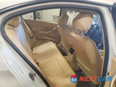 Zdjęcie 10 z 12 samochodu: 2013 BMW 320 I XDRIVE VIN:WBA3C3C5XDF982049 - miniatura