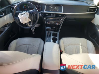 Zdjęcie 8 z 13 samochodu: 2019 KIA OPTIMA HYBRID EX VIN:KNAGU4LE9K5031994 - miniatura