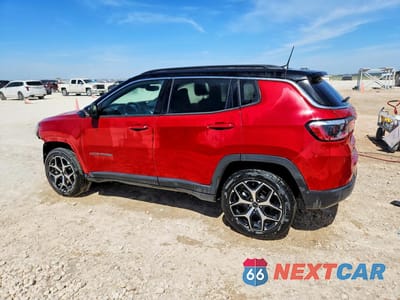Drugie zdjęcie samochodu z przodu: 2025 JEEP COMPASS LIMITED VIN:3C4NJDCN3ST521379 - miniatura
