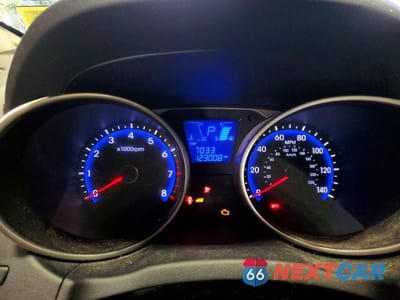 Zdjęcie 9 z 14 samochodu: 2013 HYUNDAI TUCSON GLS VIN:KM8JUCAC3DU730062 - miniatura
