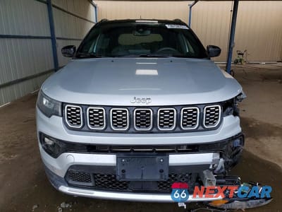 Piąte zdjęcie samochodu w środku: 2025 JEEP COMPASS LIMITED VIN:3C4NJDCN2ST512124 - miniatura