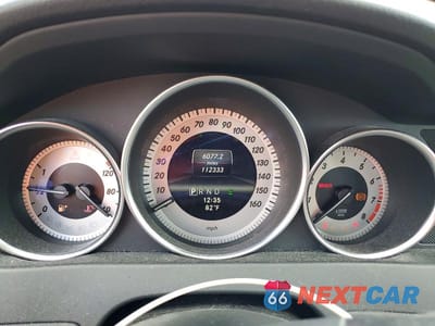 Zdjęcie 9 z 11 samochodu: 2013 MERCEDES-BENZ C 250 VIN:WDDGF4HB7DR279254 - miniatura