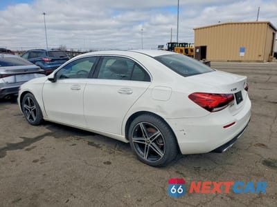 Drugie zdjęcie samochodu z przodu: 2021 MERCEDES-BENZ A 220 4MATIC VIN:W1K3G4FBXMJ295140 - miniatura