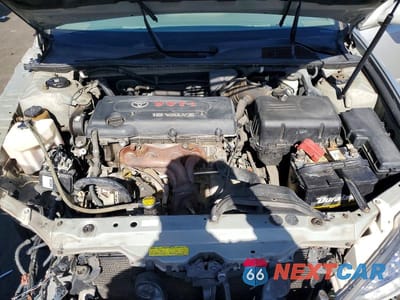 Zdjęcie 11 z 12 samochodu: 2005 TOYOTA CAMRY LE VIN:4T1BE32K05U035692 - miniatura