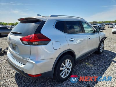 Trzecie zdjęcie samochodu z tyłu: 2018 NISSAN ROGUE SV VIN:JN8AT2MV7JW313420 - miniatura