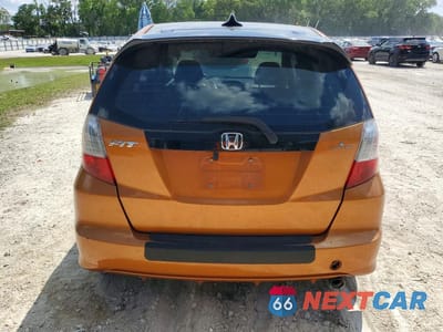 Zdjęcie 6 z 12 samochodu: 2011 HONDA FIT SPORT VIN:JHMGE8H58BS009937 - miniatura