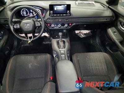Zdjęcie 8 z 13 samochodu: 2025 HONDA HR-V SPORT VIN:3CZRZ2H56SM744897 - miniatura