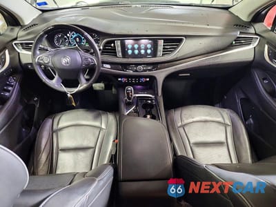 Zdjęcie 8 z 13 samochodu: 2019 BUICK ENCLAVE AVENIR VIN:5GAEVCKW1KJ254261 - miniatura