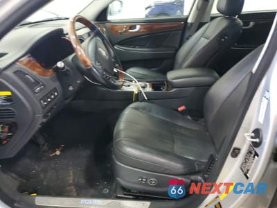 Zdjęcie 7 z 12 samochodu: 2013 HYUNDAI EQUUS SIGNATURE VIN:KMHGH4JH5DU069196 - miniatura