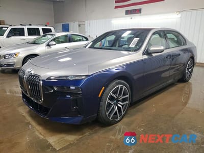 2025 BMW 760 XI WBA33EJ01SCV02000 - główne zdjęcie licytacji z USA - miniatura
