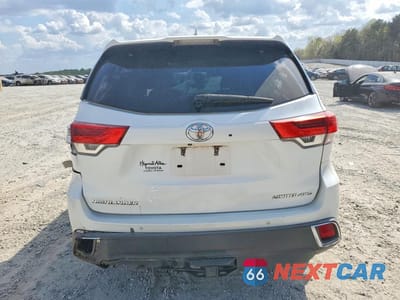 Zdjęcie 6 z 14 samochodu: 2018 TOYOTA HIGHLANDER LIMITED PLATINUM VIN:5TDDZRFH4JS878179 - miniatura