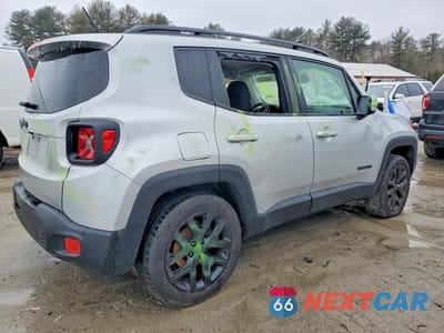 Trzecie zdjęcie samochodu z tyłu: 2017 JEEP RENEGADE LATITUDE VIN:ZACCJBBB8HPE97812 - miniatura