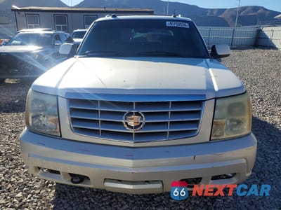 Piąte zdjęcie samochodu w środku: 2004 CADILLAC ESCALADE EXT VIN:3GYEK62N04G124518 - miniatura