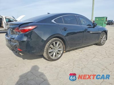 Trzecie zdjęcie samochodu z tyłu: 2018 MAZDA 6 SIGNATURE VIN:JM1GL1XY3J1317015 - miniatura