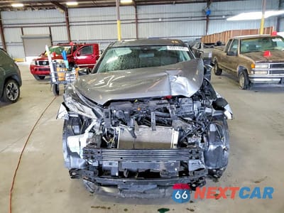Piąte zdjęcie samochodu w środku: 2024 NISSAN KICKS S VIN:3N1CP5BV3RL478902 - miniatura