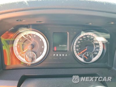 Zdjęcie 9 z 12 samochodu: 2022 RAM 1500 TRADESMAN VIN:1C6RR6FG1N5231500 - miniatura