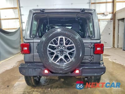 Zdjęcie 6 z 13 samochodu: 2025 JEEP WRANGLER SAHARA VIN:1C4PJXENXSW568619 - miniatura