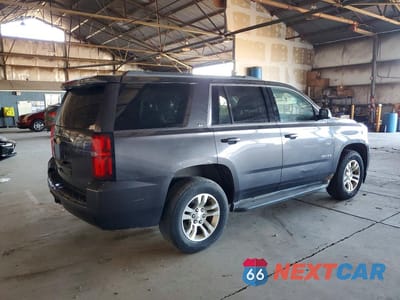 Trzecie zdjęcie samochodu z tyłu: 2016 CHEVROLET TAHOE K1500 LT VIN:1GNSKBKC8GR103640 - miniatura