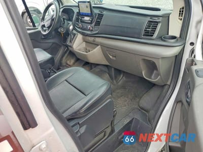 Zdjęcie 8 z 12 samochodu: 2020 FORD TRANSIT 150 UTILITY / SERVICE VAN VIN:1FTYE1Y88LKA15200 - miniatura