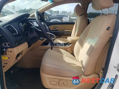 Zdjęcie 7 z 13 samochodu: 2020 KIA SEDONA LX VIN:KNDMB5C16L6619152 - miniatura