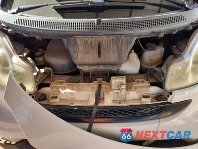 Zdjęcie 11 z 12 samochodu: 2008 SMART FORTWO PASSION VIN:WMEEK31X98K089467 - miniatura