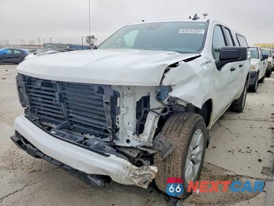 2024 CHEVROLET SILVERADO K1500 CUSTOM 1GCRDBEK8RZ323853 - główne zdjęcie licytacji z USA - miniatura