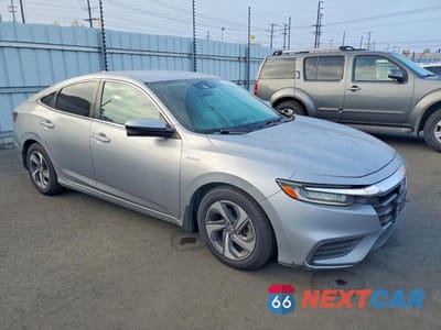 Czwarte zdjęcie samochodu z boku: 2019 HONDA INSIGHT EX VIN:19XZE4F57KE005242 - miniatura