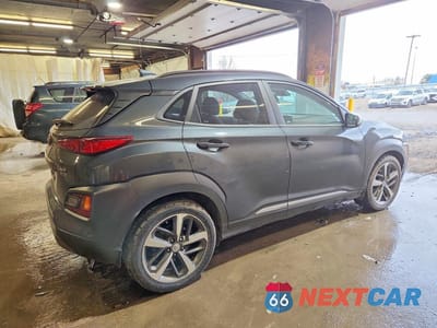 Trzecie zdjęcie samochodu z tyłu: 2021 HYUNDAI KONA ULTIMATE VIN:KM8K5CA55MU663208 - miniatura