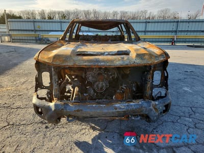 Piąte zdjęcie samochodu w środku: 2024 CHEVROLET SILVERADO K2500 CUSTOM VIN:2GC4YME74R1198641 - miniatura