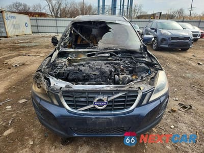 Piąte zdjęcie samochodu w środku: 2013 VOLVO XC60 T6 VIN:YV4902DZ1D2372174 - miniatura