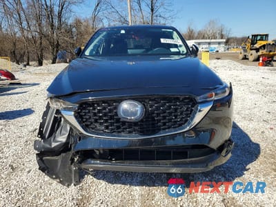 Piąte zdjęcie samochodu w środku: 2025 MAZDA CX-5 PREFERRED VIN:JM3KFBCM6S0700990 - miniatura