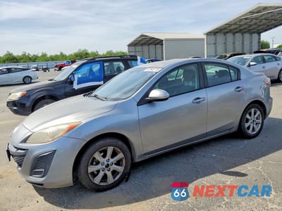 2011 MAZDA 3 I JM1BL1VGXB1491685 - główne zdjęcie licytacji z USA - miniatura