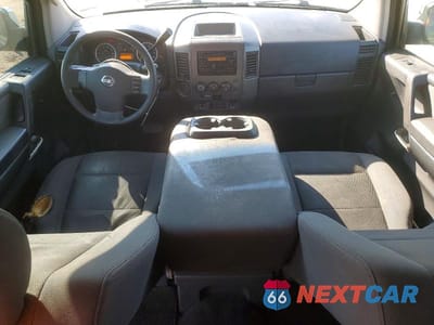 Zdjęcie 8 z 11 samochodu: 2010 NISSAN TITAN XE VIN:1N6BA0EK4AN310444 - miniatura