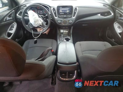 Zdjęcie 8 z 12 samochodu: 2022 CHEVROLET MALIBU LT VIN:1G1ZD5ST5NF194120 - miniatura