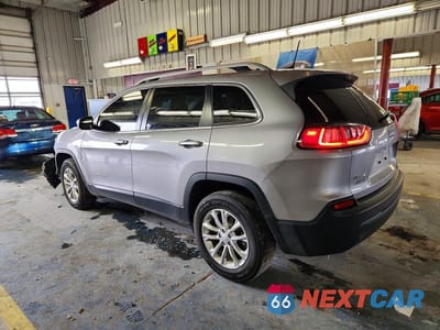 Drugie zdjęcie samochodu z przodu: 2019 JEEP CHEROKEE LATITUDE VIN:1C4PJMCB1KD201496 - miniatura