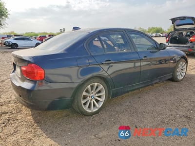 Trzecie zdjęcie samochodu z tyłu: 2007 BMW 328 XI SULEV VIN:WBAVC73577KP31372 - miniatura