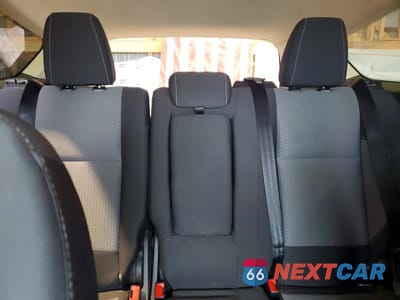 Zdjęcie 10 z 12 samochodu: 2018 FORD ESCAPE SE VIN:1FMCU9GD2JUC46987 - miniatura