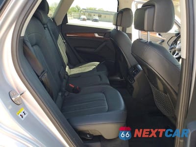 Zdjęcie 10 z 12 samochodu: 2021 AUDI Q5 PREMIUM VIN:WA1AAAFY8M2101196 - miniatura