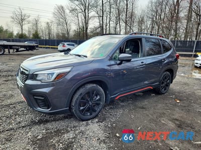 2020 SUBARU FORESTER SPORT JF2SKARC6LH425798 - główne zdjęcie licytacji z USA - miniatura