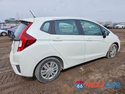 Trzecie zdjęcie samochodu z tyłu: 2015 HONDA FIT LX VIN:3HGGK5H51FM105966 - miniatura