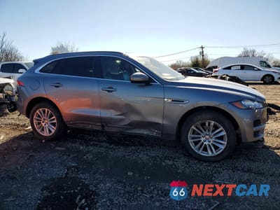 Czwarte zdjęcie samochodu z boku: 2020 JAGUAR F-PACE PRESTIGE VIN:SADCK2FX5LA628792 - miniatura