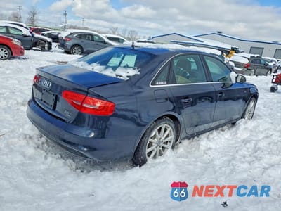 Trzecie zdjęcie samochodu z tyłu: 2014 AUDI A4 PREMIUM PLUS VIN:WAUFFAFL2EN038773 - miniatura