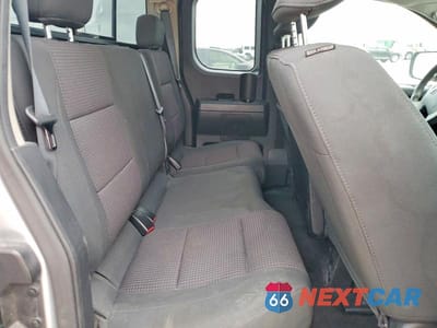 Zdjęcie 10 z 12 samochodu: 2011 NISSAN TITAN S VIN:1N6AA0CJ3BN311723 - miniatura