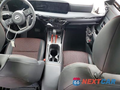 Zdjęcie 8 z 12 samochodu: 2025 NISSAN KICKS SR VIN:3N8AP6DA7SL419883 - miniatura