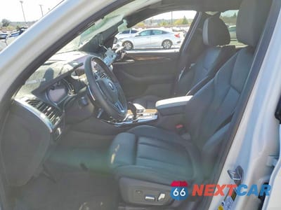Zdjęcie 7 z 13 samochodu: 2019 BMW X3 XDRIVE30I VIN:5UXTR9C50KLE21847 - miniatura