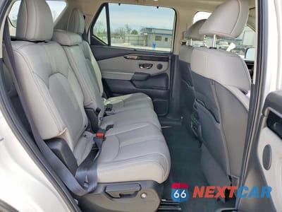 Zdjęcie 11 z 13 samochodu: 2025 HONDA PILOT TOURING VIN:5FNYG2H75SB032670 - miniatura